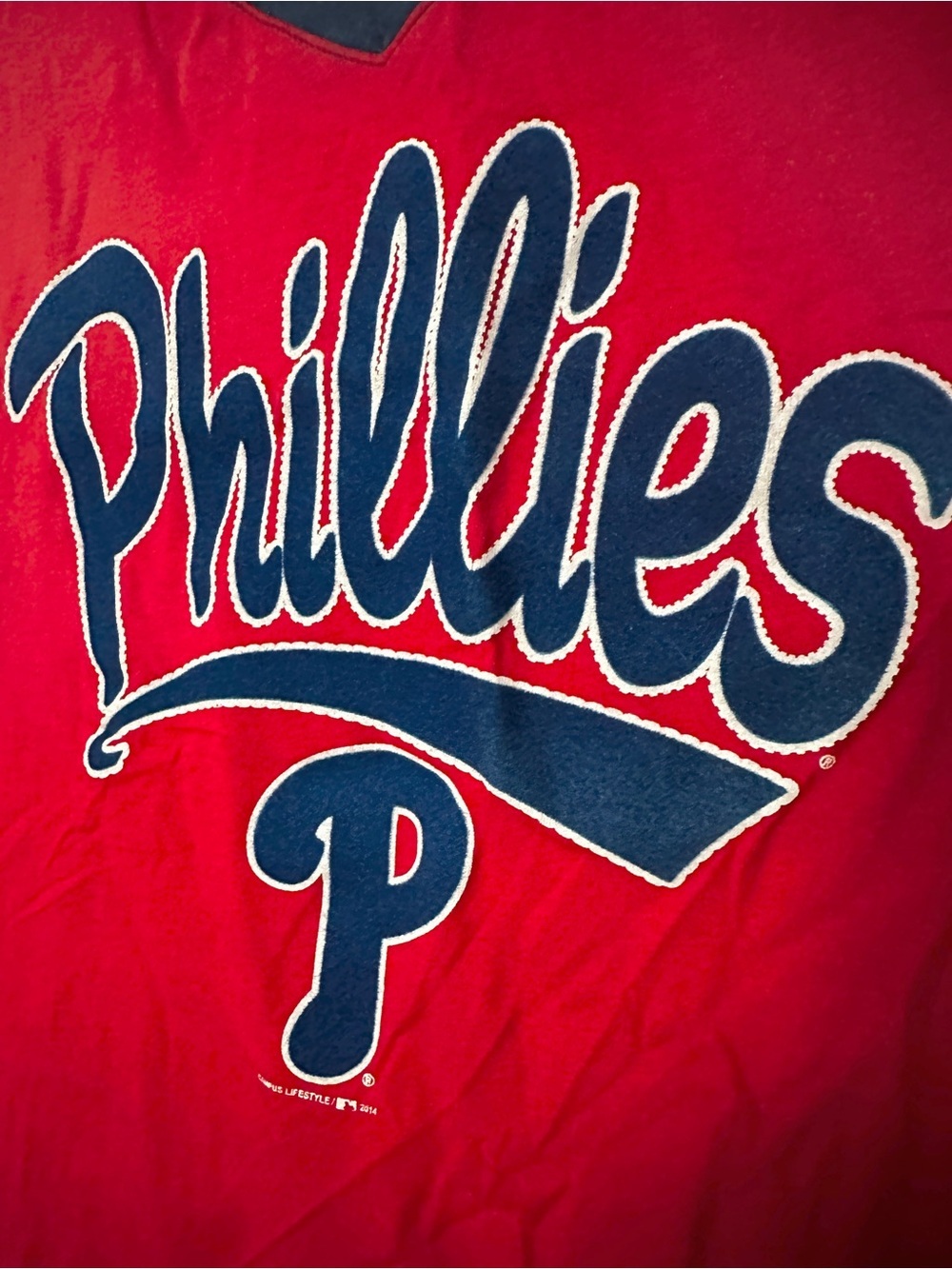 Philadelphia Phillies Red & Navy V-Neck Tee*WMNS*Lg*NWOT*Vintage - Picture 3 of 4